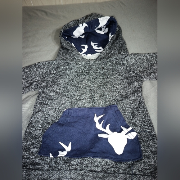 Boys 2T/24mo 2 piece outfit with hood. Gray and blue with white deer head prints - Picture 2 of 5